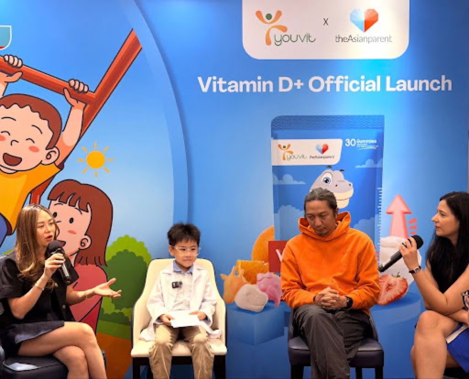 Kid Board Director Yeo Xin Hahn hosting the Parent Talkshow Session with Jenn Low, Sinan Ismail and Roshni Mahtani Cheung